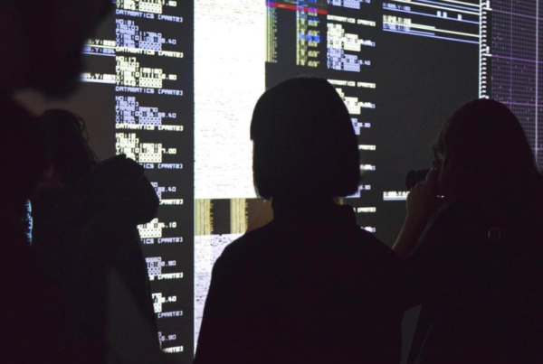 ΕΜΦΥΛΕΣ ΠΡΟΚΑΤΑΛΗΨΕΙΣ ΣΕ ΑΛΓΟΡΙΘΜΟΥΣ ΤΕΧΝΗΤΗΣ ΝΟΗΜΟΣΥΝΗΣ: MIA ΦΕΜΙΝΙΣΤΙΚΗ ΚΡΙΤΙΚΗ
